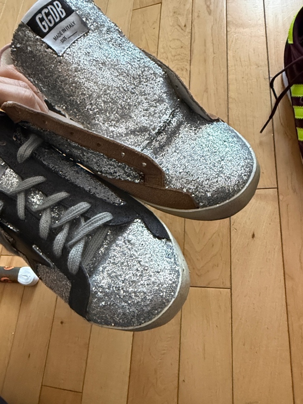 Women golden goose Silver Glitter Low-Top Sneakers & adidas shoes - Picture 16 of 16